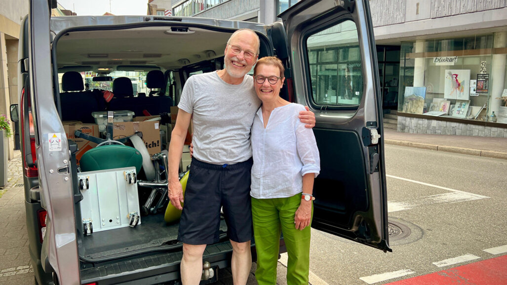 Hilfe für Afrika: Zahnarzt aus Horb spendet komplette Praxiseinrichtung