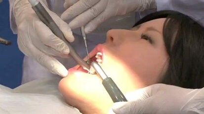 Roboter imitiert Zahnarzt-Patienten