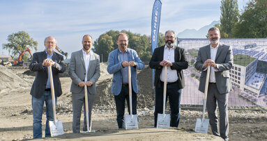 Neue, nachhaltige Firmenzentrale für Amann Girrbach in Mäder