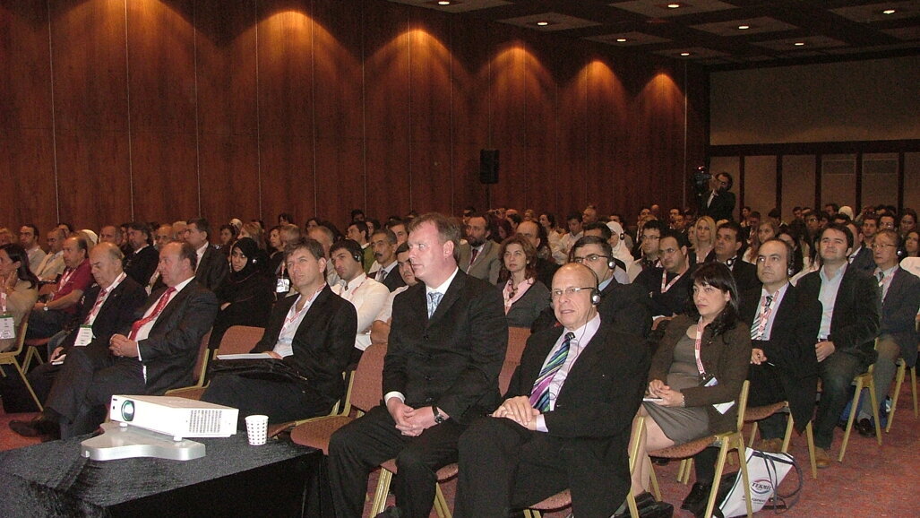 Endodontinin kalbi İstanbul’da attı