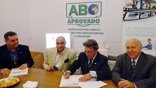 DTI lança Clubes de Estudos e novas publicações em toda América Latina