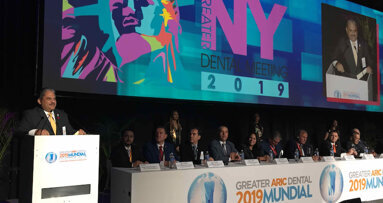 “No a los muros, sí a la colaboración”