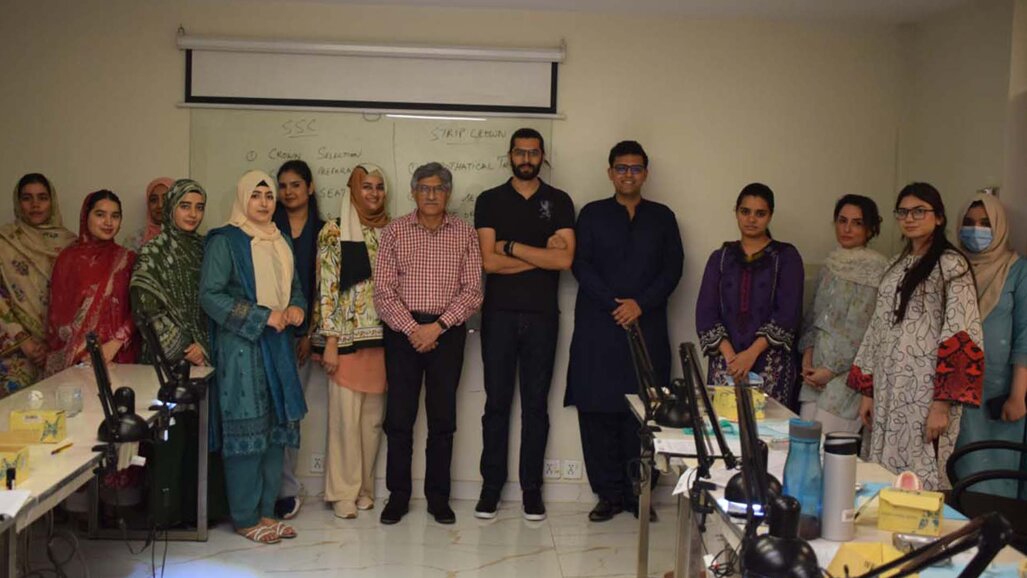 Hands-on pediatric dentistry workshop at IADSR strengthens clinical skills of practitioners