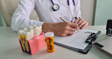 Study finds need for further research on antibiotic therapy in dental implantology