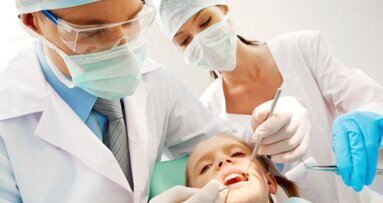 Directeur/secretaris KNMT treedt terug