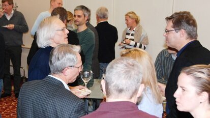 Lichtpolymerisation – eine Standortbestimmung Lichtpolymerisation – eine Standortbestimmung