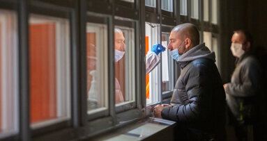 Aşı Olmayanlara PCR Testi