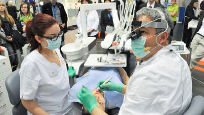 IDS 2015 lockt mit Know-how-Touren