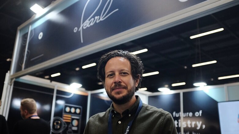 Interview: “We’re giving dentists the ability to clearly communicate their diagnoses”