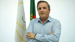 “O projeto de lei é baseado na proposta que o sindicato enviou a todos os partidos”