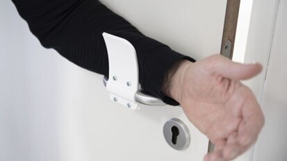 Handenvrij deuren openen