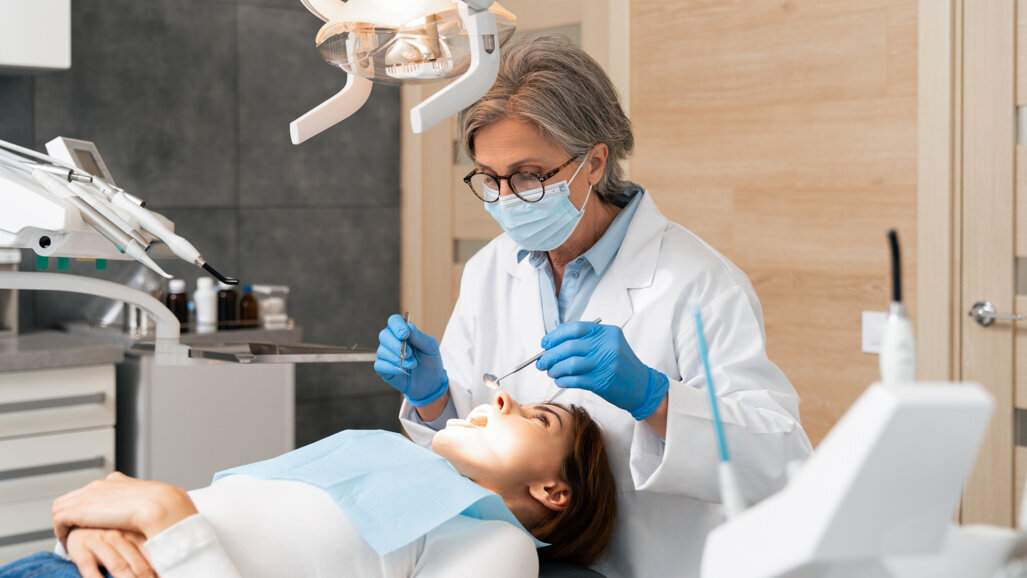 Dentistas dos EUA se aposentam mais tarde