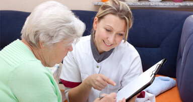 Bessere Zahnversorgung für Pflegeheim-Bewohner