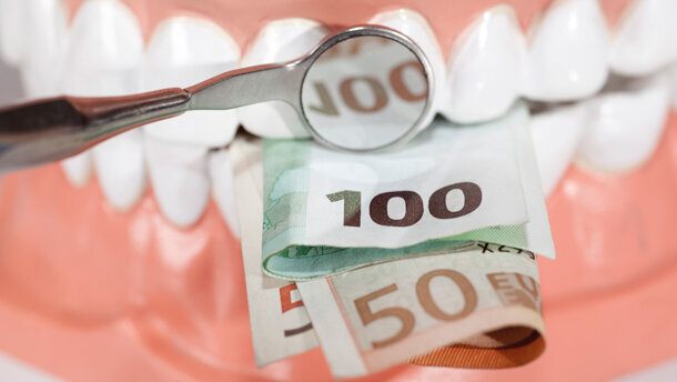 Rapporto costi-benefici e convenienza economica delle sostituzioni implantari