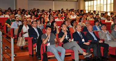 Alla Dental School, soprattutto giovani, all’incontro della SPE con un’”endodonzia che non ti aspetti”