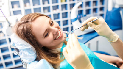 Les chercheurs ont démontré que Les obturations composites hybrides durent plus longtemps