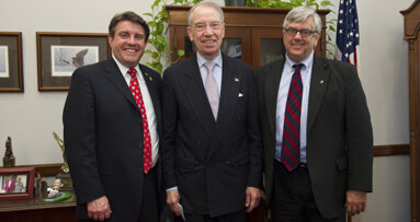 AGD applauds Senate report on corporate dentistry