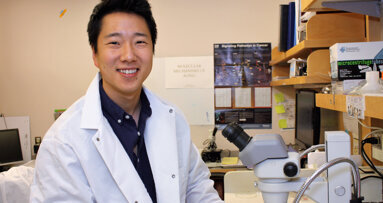 Dr. Jonathan An receives ADA Foundation Dentsply Sirona Research Award