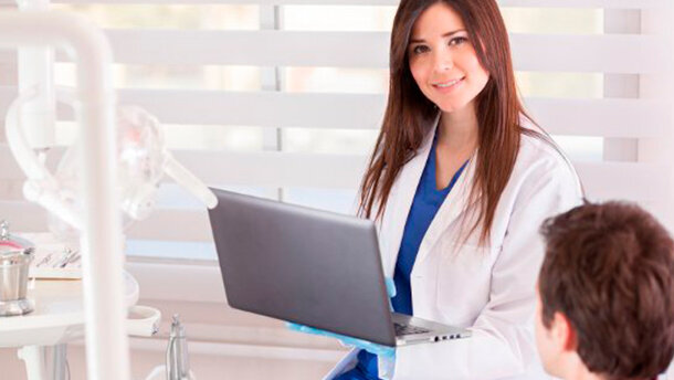 L’importanza per i dentisti del marketing digitale e dei social network