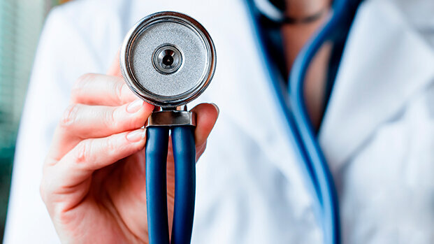 Indagine tra i medici su esami diagnostici, trattamenti e procedure non necessari nella pratica clinica corrente