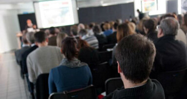 Approfondimento teorico-pratico: i workshop di Poiesis