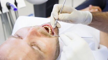 Vinculan a la periodontitis con la enfermedad de Alzheimer Vinculan a la periodontitis con la enfermedad de Alzheimer