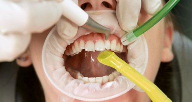 Cele 5 mituri privind polizarea cu aer, care vă vor face să vă regândiți protocoalele de igienă