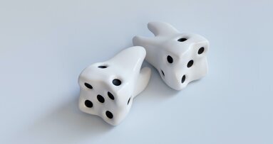 Low-risk dentistry vs. high-risk dentistry