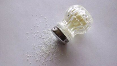 Zdrowsze posiłki dzięki kamieniowi nazębnemu?