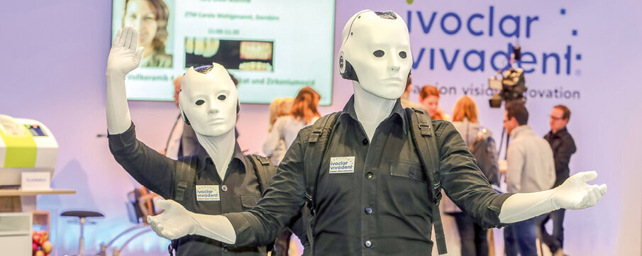 Fig. 1. Specialized information and entertainment at Ivoclar Vivadent’s IDS booth