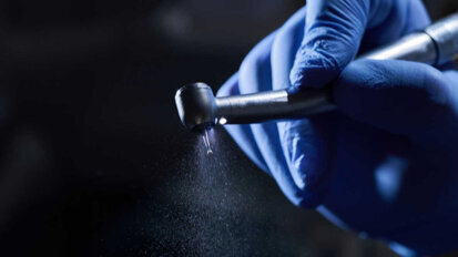 Nova visão sobre o controle da emissão de spray de tratamento odontológico durante a pandemia