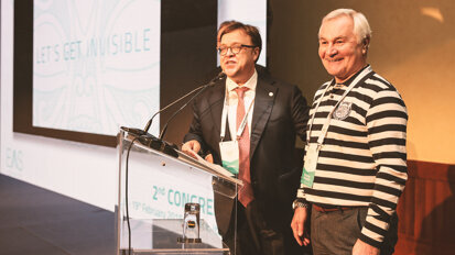 Dr Francesco Garino (left) and Dr Les Joffe (right).