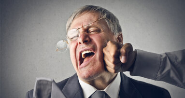 Gesichtsknochen des Mannes sind evolutionär stabiler