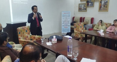 Insightful lecture on non-surgical endodontic retreatment inspires dental community in Sheikhupura, Punjab