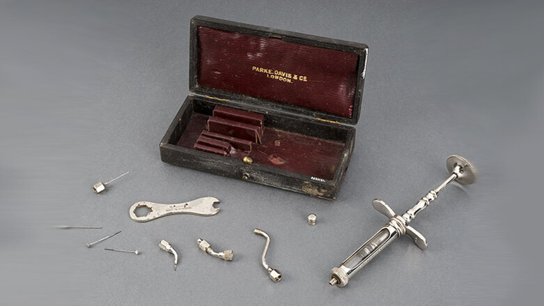 Manejo anestésico de pulpitis irreversible en molares mandibulares