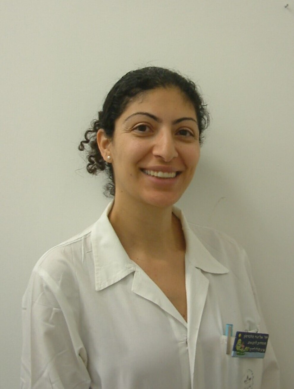 Les recherches du Dr Elinor Halperson portent sur les manifestations orales du cancer et les défis du traitement du cancer chez les patients pédiatriques, ainsi que sur l'influence des différentes modalités de traitement sur le développement de la cavité buccale des patients en oncologie. (Photo : Elinor Halperson)