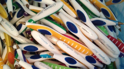 Neue Bestimmung für alte Zahnbürsten