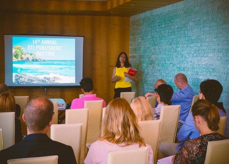 Ředitelka pro tvorbu obsahu Claudia Salwiczek-Majonek vysvětlila význam a výhody unikátního obsahu. (Fotografie: Tom Carvalho, DTI)
