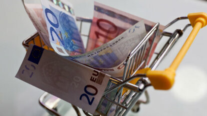 Scende la fiducia dei consumatori. A novembre è ai minimi dal 1996