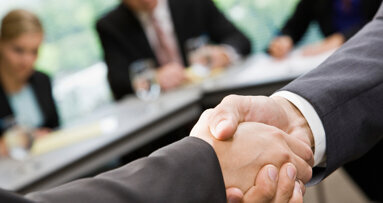 AstraZeneca verkauft Zahntechniksparte