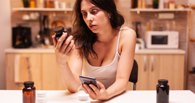 Interview: Consulting the Internet should in no way replace visiting the dentist