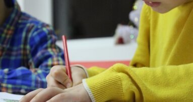 Uczeń szczęśliwy w domu i w szkole