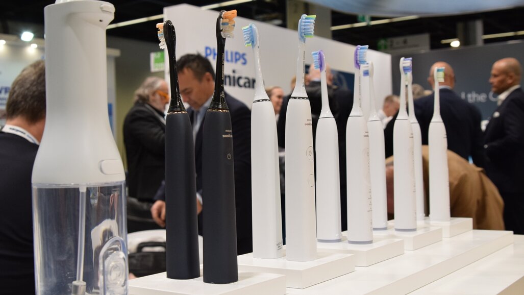 Philips Sonicare erzielt Doppelsieg bei Stiftung Warentest 2025