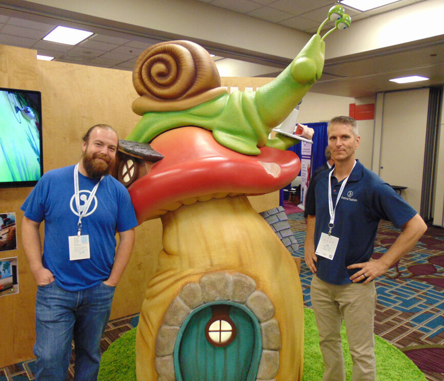 Randy Cantrell, left, and Joe McCullough of Theme Fusion. (Photo by Fred Michmershuizen/Dental Tribune America)