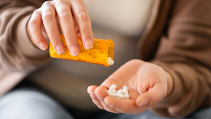 Researchers in the UK and India aim to combat antibiotic overprescription in dentistry