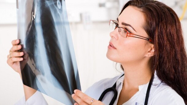 Zapadalność na gruźlicę w miastach jest większa niż na wsi