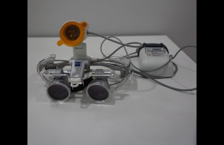 Figure 2a: Magnification Loupes