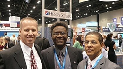 Solidaridad de NYU y Schein