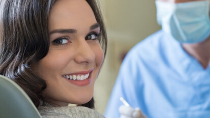 Treue Parodontitispatienten: Zähne bleiben länger erhalten Treue Parodontitispatienten: Zähne bleiben länger erhalten