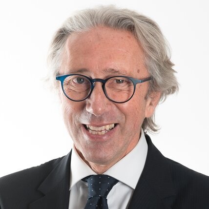 Dr. Mauro Fradeani